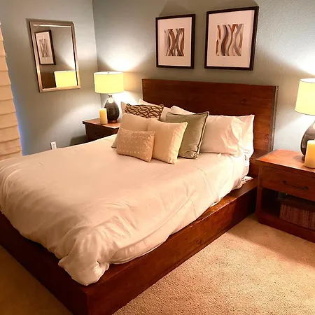 Del Mar Luxury Apartment